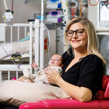 New breastfeeding technique helps ‘miracle’ bubs like Oscar 